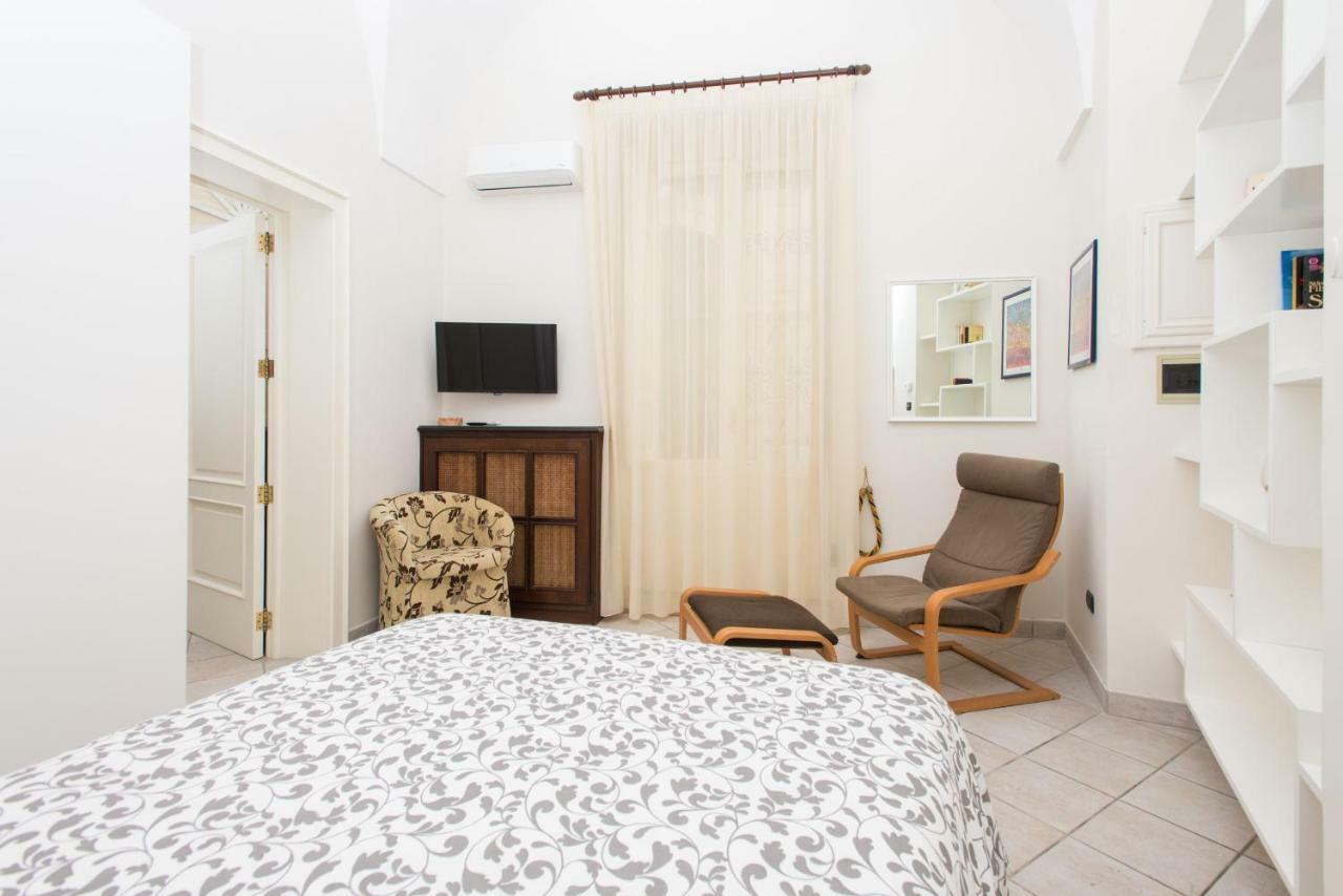 Il Garbino Suite And Apartment Lecce Exteriér fotografie