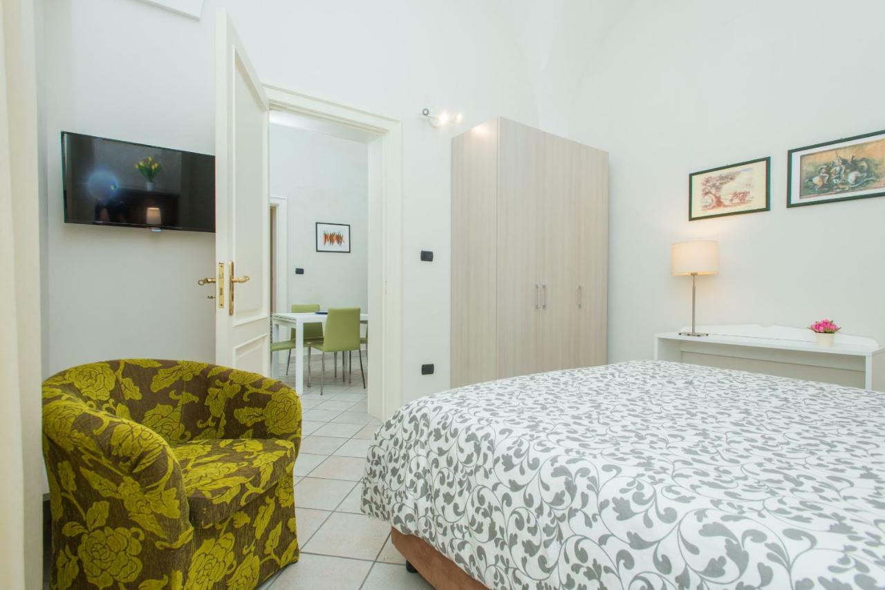 Il Garbino Suite And Apartment Lecce Exteriér fotografie