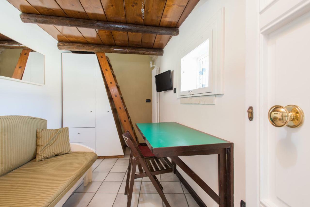 Il Garbino Suite And Apartment Lecce Exteriér fotografie