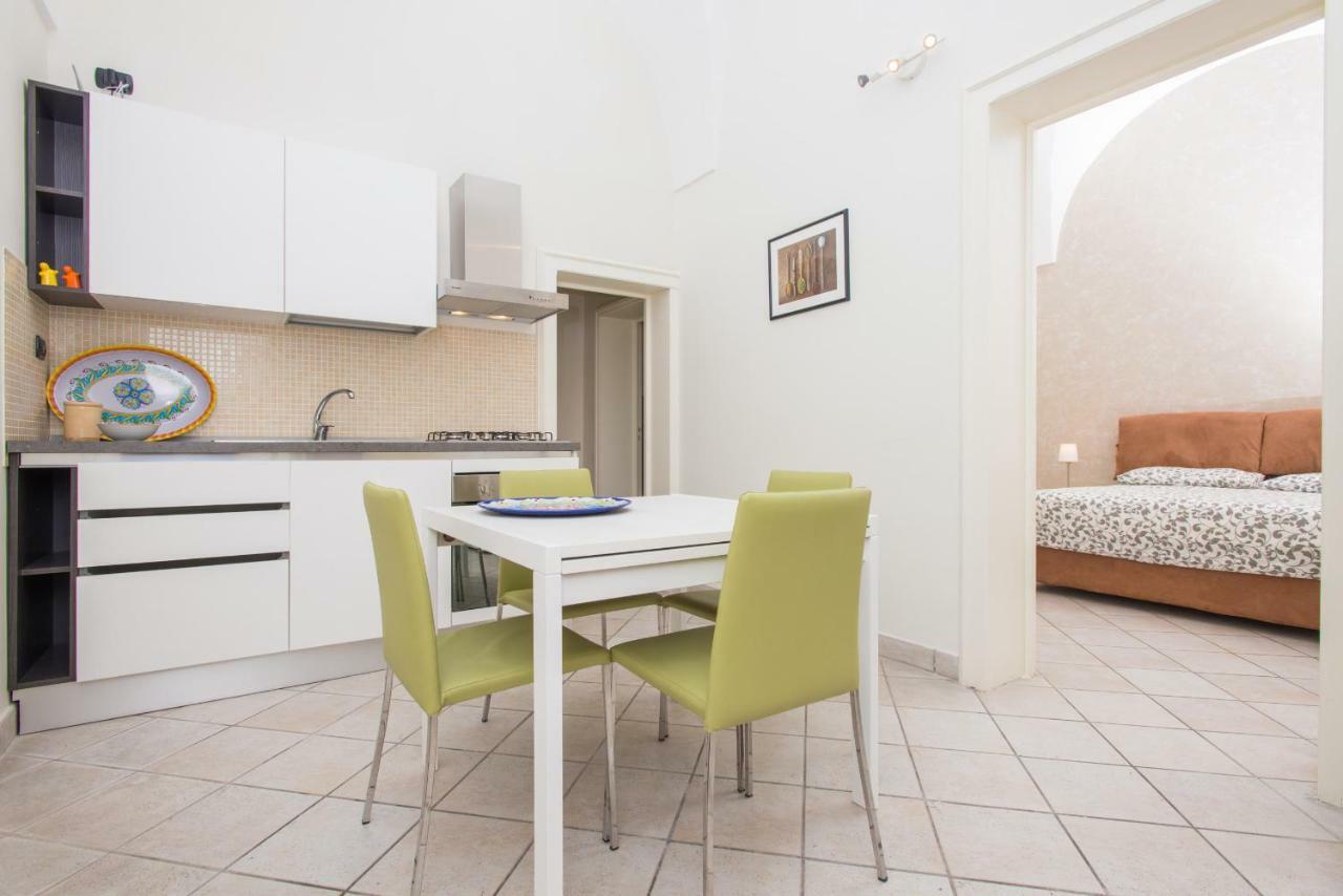 Il Garbino Suite And Apartment Lecce Exteriér fotografie